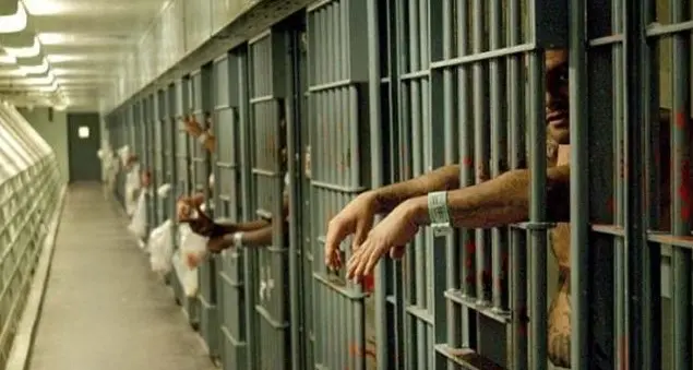 Garante detenuti: \"La politica non usi linguaggio aggressivo e d'odio verso i carcerati\"