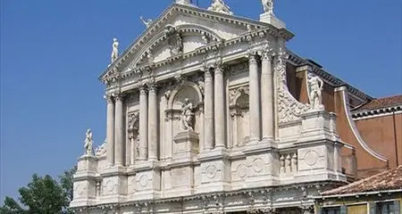 Carmelitani Scalzi: curarsi con l'Acqua di Melissa senza la chimica