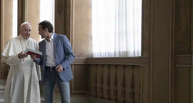 \"Io credo\": papa Francesco racconta la fede su Tv2000