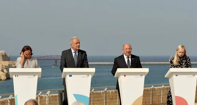 Migranti: accordo fra i paesi UE