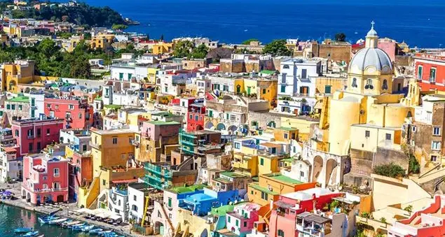 Il miglior libro sul mare? Lo svela Procida