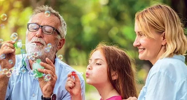 Quando il nonno è separato e ha un'altra storia