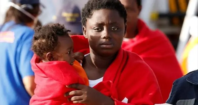 Invochiamo Maria, madre dei rifugiati