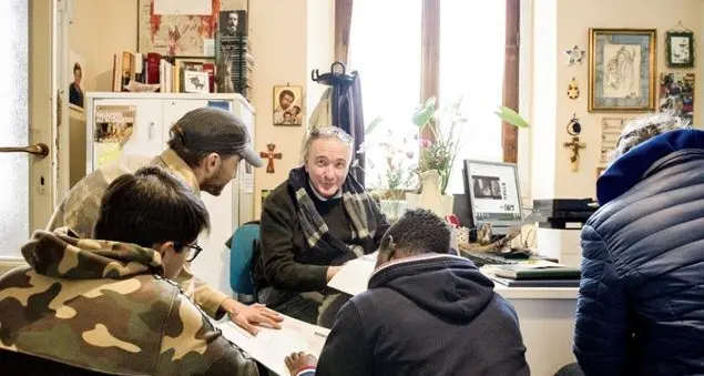 Una casa per uscire dalla solitudine