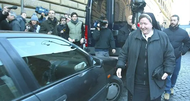 Volontari di strada: i ragazzi di suor Paola