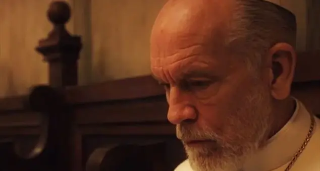 Il Papa di Sorrentino lascia sullo sfondo Dio per concentrarsi sulla fragilità umana