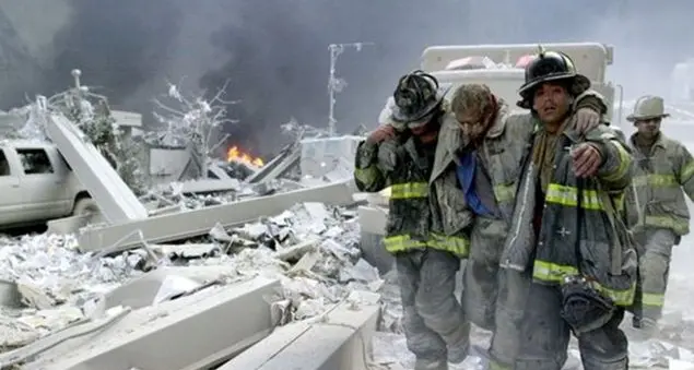 L'attentato alle torri Gemelle fa ancora vittime tra i pompieri 18 anni dopo
