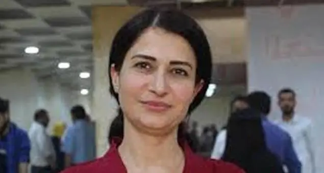Hevrin Khalaf, la politica curda che si batteva per le donne e la democrazia