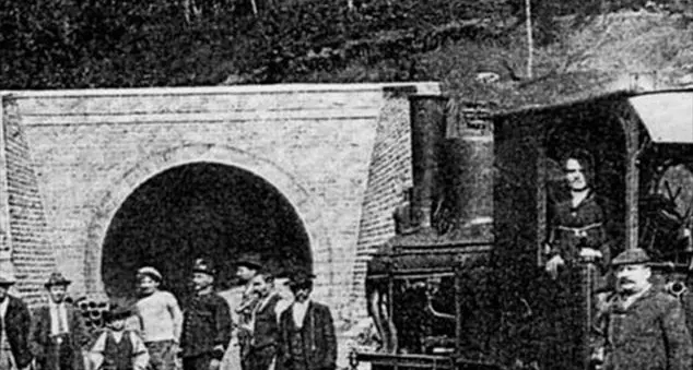 Oltre un secolo dopo \"scoppia\" la pace tra Itri e la Sardegna