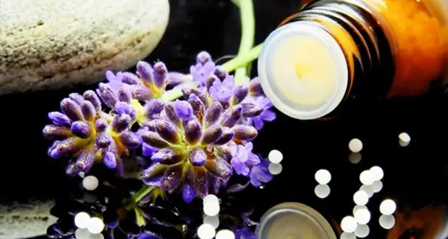 La Chiesa come considera davvero le forme di medicina alternativa?