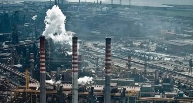 Dall'Ilva alla Fiat, dove è finita la politica industriale?