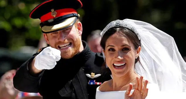 Se Harry e Meghan se ne vanno da casa Windsor e si cercano un lavoro