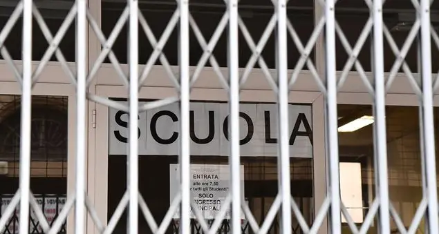 Coronavirus, gli educatori scolastici: «A casa senza stipendio: come facciamo?»