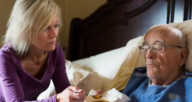 Da figli diventare padri e madri dei propri genitori