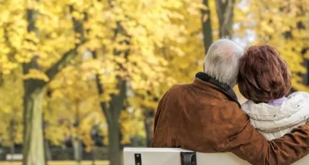 Cosa fare affinché l'amore sopravviva al tempo?