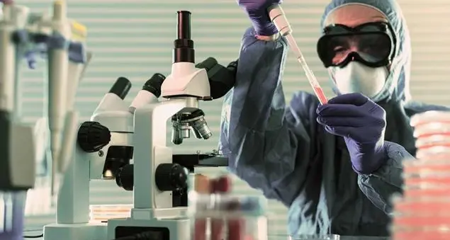 Intesa San Paolo: un milione di euro dal fondo di beneficenza alla ricerca scientifica sul Covid-19