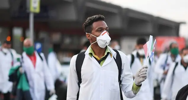 Da Cuba al mondo, \"l'esercito dei camici bianchi\" in prima linea