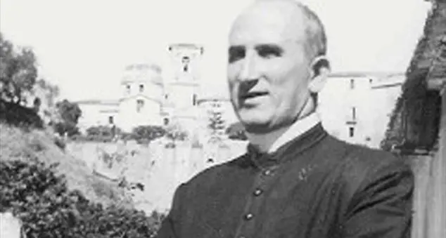 Don Francesco Mottola beato: la \"povera lampada\" che arde fino ad oggi luminosa