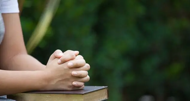 Ma come si fa a pregare?