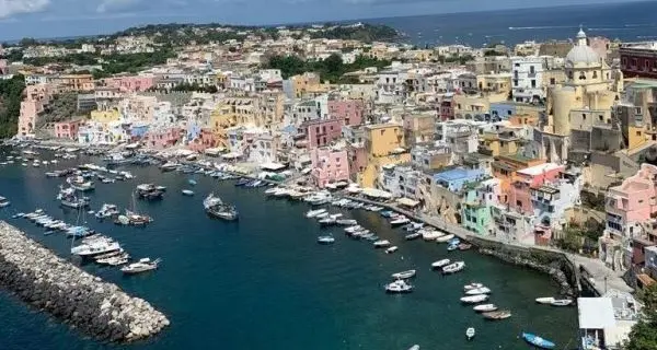 Procida, Claudio Magris vince il premio MARetica 2020