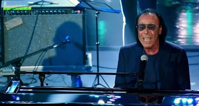 Cantanti e rievocazioni storiche per la Perdonanza celestiniana a L'Aquila