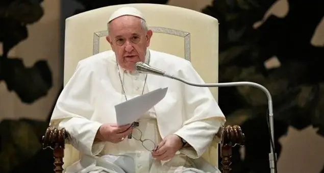 Unioni omosessuali, papa Francesco: giusto tutelarne i diritti