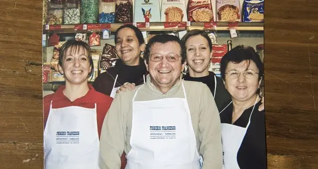 \"In quei giorni in cui sei rimasto solo noi eravamo dentro di te\": la struggente lettera dei nipotini al nonno morto di Covid