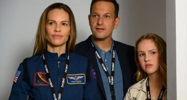 Come può papa Francesco dire che Dio ama la famiglia tradizionale ma anche le persone Lgbt?