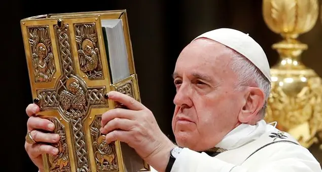 «Per tenere alta la Parola bisogna testimoniarla nella vita»