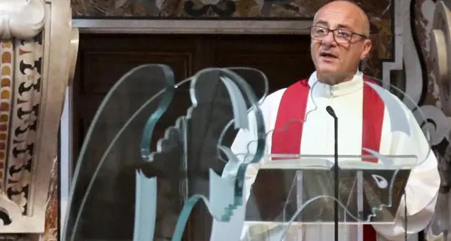 Don Antonio Loffredo, il parroco visionario del rione Sanità