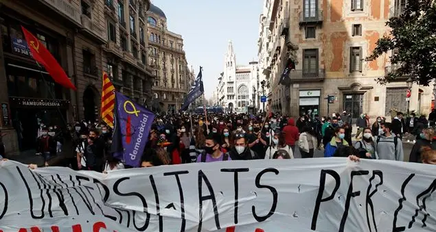 L'arresto del rapper Pablo Hasél riaccende il dibattito sulla libertà di espressione