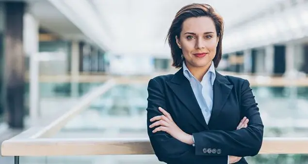 Aumentano le donne manager e sono sempre più giovani