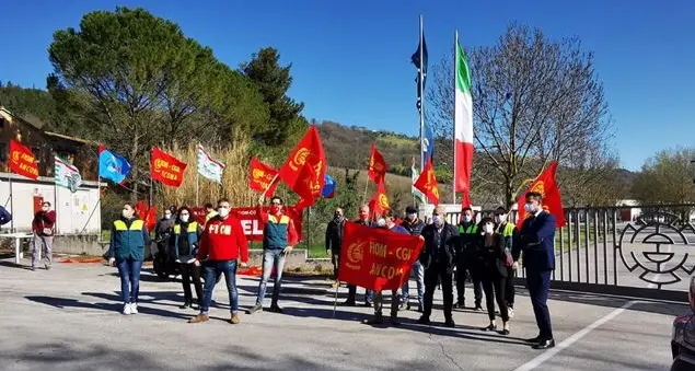 La crisi di Elica, appello del vescovo: «Salviamo i dipendenti dalla voragine sociale. La Chiesa farà la sua parte»