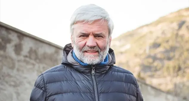 Don Luigi Chiampo, il prete che salva i migranti sulla rotta alpina