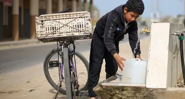 Sami Alhaw di Oxfam: \"A Gaza la gente lotta ogni giorno per l'acqua pulita\"