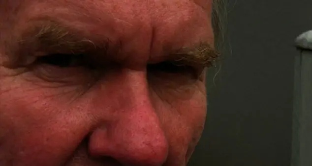 Come reagire di fronte al sentimento dell'invidia?