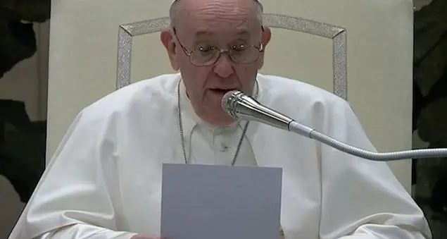 «Santa Chiara, luminoso modello di adesione a Cristo»