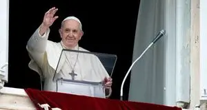 Basta attacchi al Santo Padre