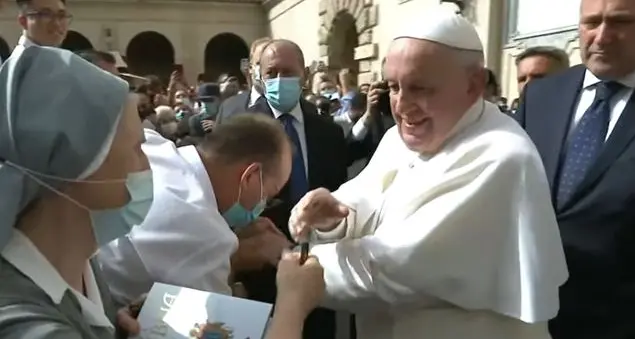 Papa Francesco: «Il Vangelo si testimonia, non si impone»
