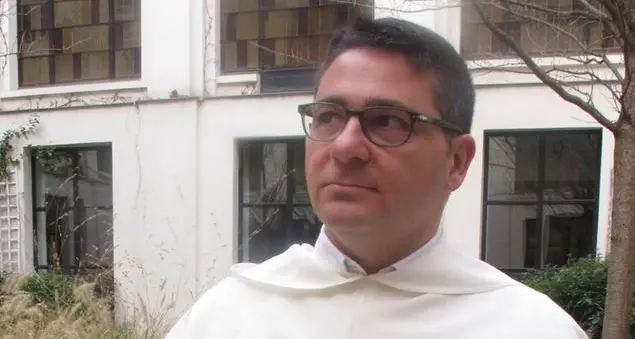 Ricordi, foto, disegni, poesie: anno per anno, mezzo secolo di vita in un libro