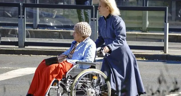 Pazzaglia (Acli Bologna): «Per colf e badanti è emergenza. Il Green Pass esaspera tensioni già presenti»