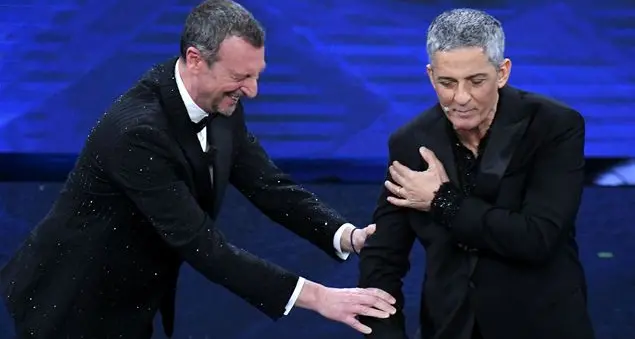 Ciclone Fiorello sul Festival: «Sono la vostra terza dose, il prossimo anno viene Figliuolo»