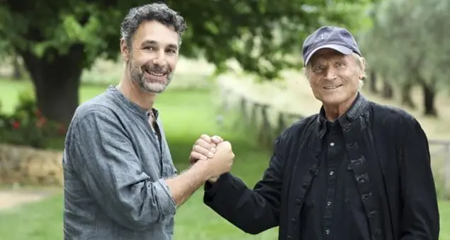 «Il mio don Massimo, prete fragile che si dona agli altri»