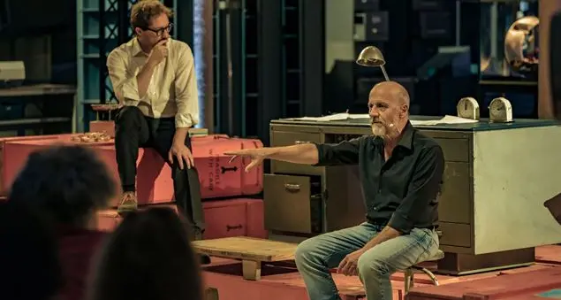 \"La fabbrica del mondo\" di Marco Paolini per raccontare in tv la crisi del nostro pianeta