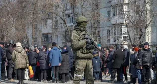 Monsignor Paolo Pezzi: \"La nostra Pasqua di Risurrezione nel tempo dell'odio\"