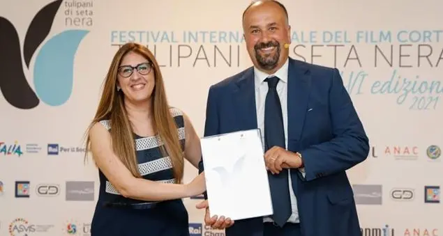 Tulipani di seta nera, un premio per cortometraggi e documentari a tema sociale