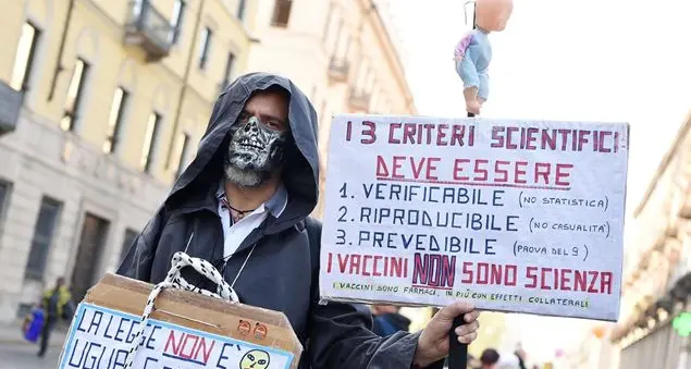 Più sfiduciati e irrazionali, gli italiani non credono più in un futuro migliore