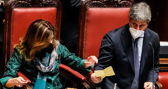 La destra getta un tris, ma l'accordo non c'è