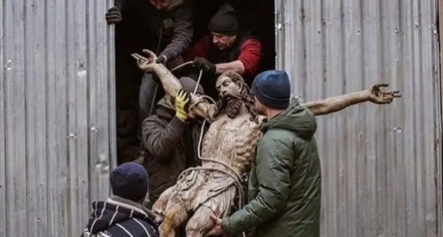 Quel Cristo in agonia fino alla fine del Mondo e della speranza