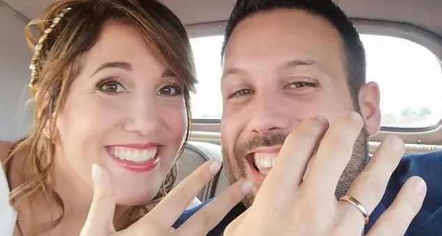 Una neo mamma muore a 36 anni. Il marito: «Si può essere felici anche nella malattia»